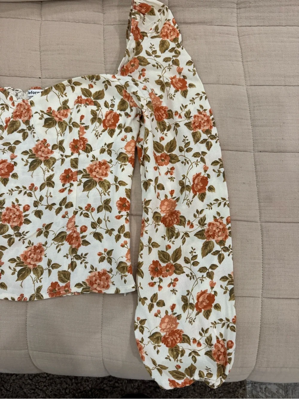 Reformation Floral Sweetheart Puff-Sleeve Top in Cream and Coral